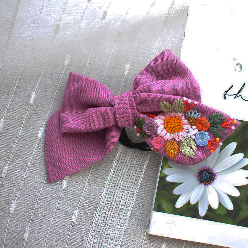 Linen Embroidered Hair Bow.